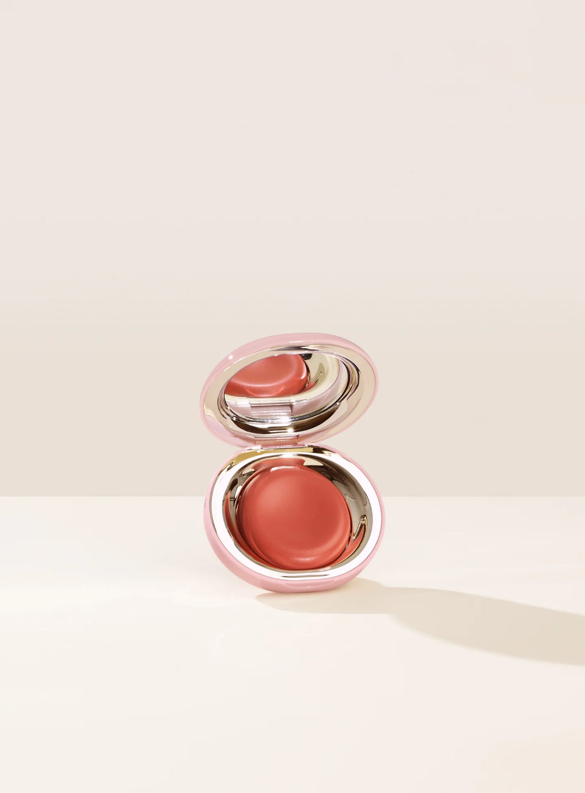 RARE BEAUTY RUBOR COLOR: Nearly apricot